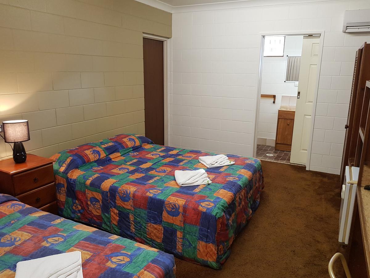 Commercial Hotel Charters Towers