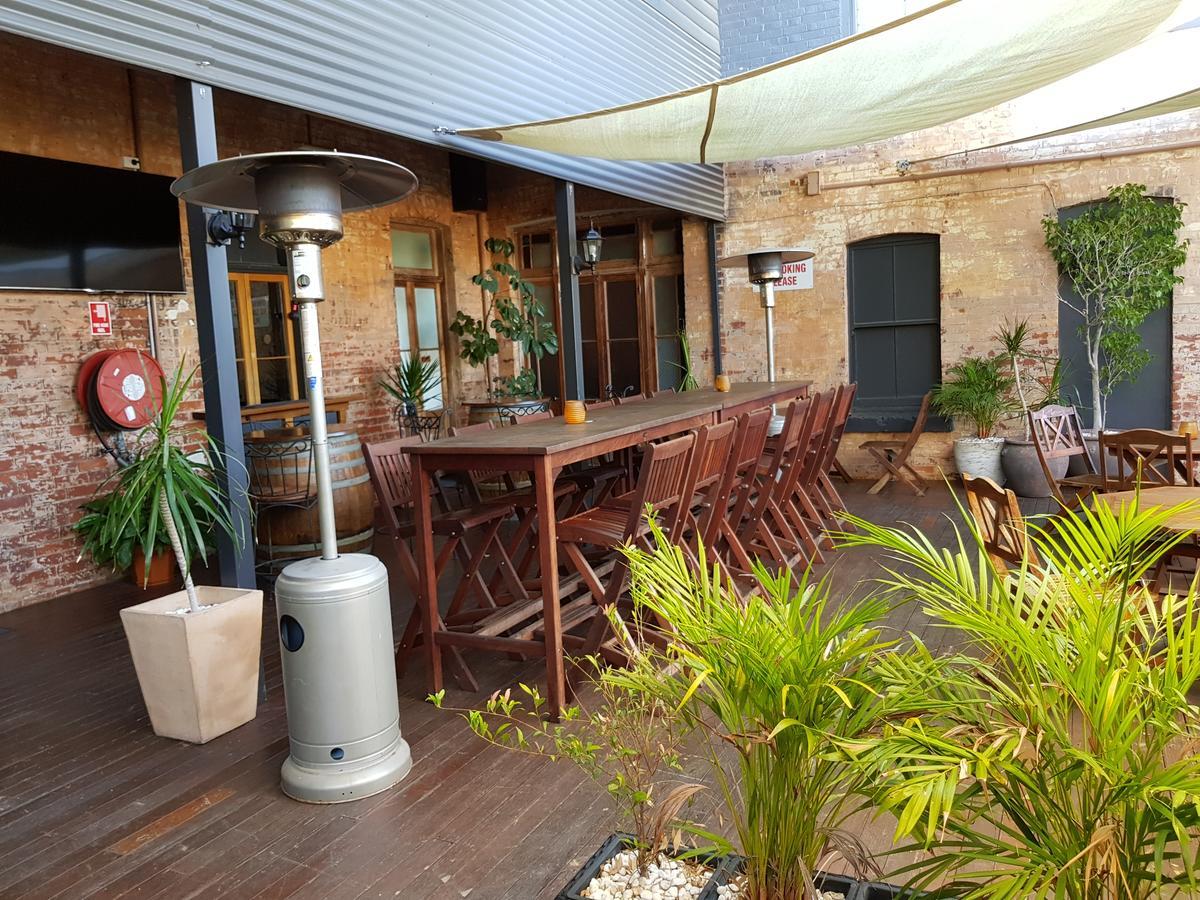 Commercial Charters Towers